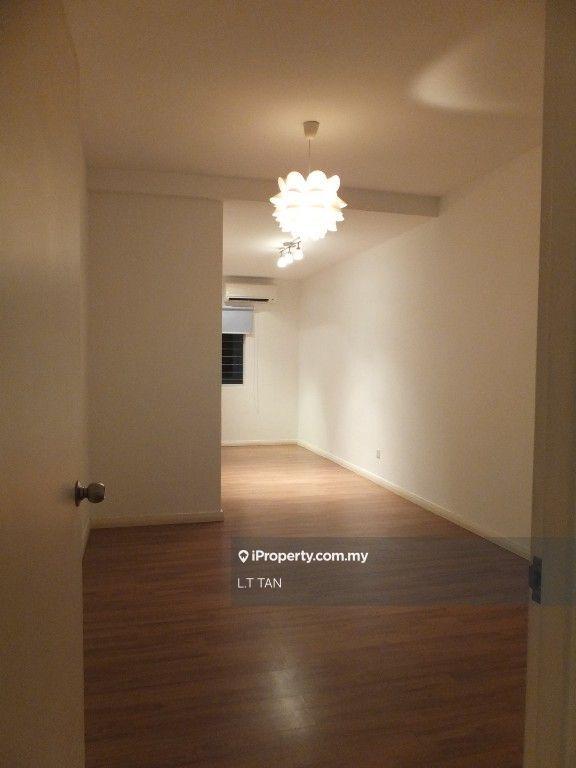 Rumah Teres 3-Tingkat untuk Dijual di Meadow Lakefield Sungai Besi, Sungai Besi oleh L.T TAN - iProperty.com.my
