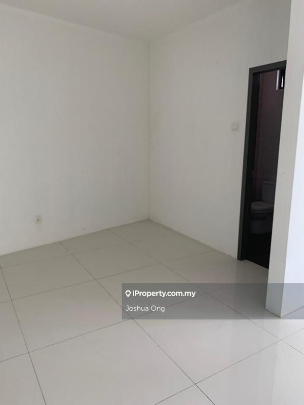 Rumah Berangkai 4.5 Tingkat untuk Dijual di UL Residence, Ayer Itam oleh Joshua Ong - iProperty.com.my