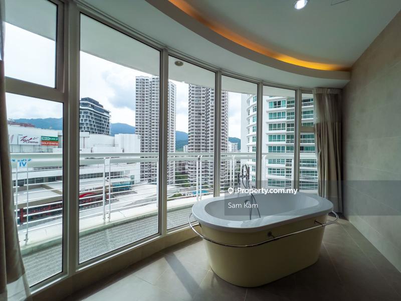 For Rent - Gurney Paragon