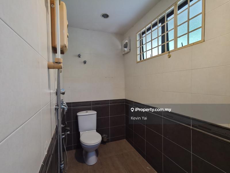 Bungalow House for Sale in Taman Seputeh, Seputeh by Kevin Yai - iProperty.com.my