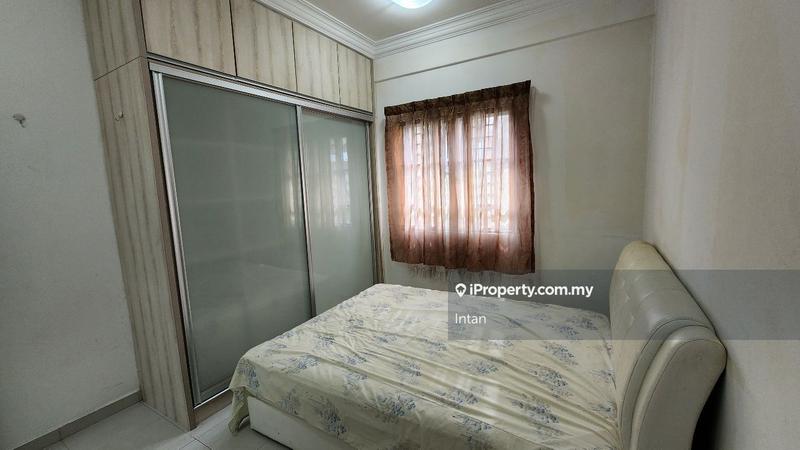 For Sale - Suria Jelatek