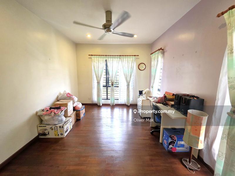 Bungalow House for Sale in Bukit Jalil Golf, Bukit Jalil by Oliver Mak - iProperty.com.my