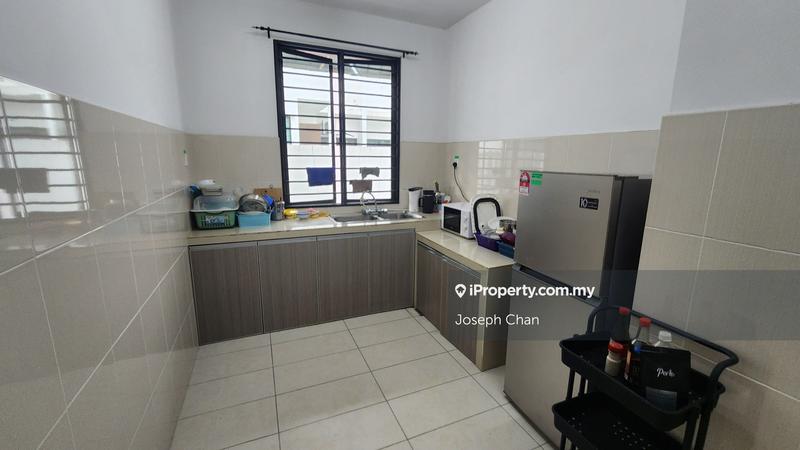 Rumah Berkembar untuk Dijual di Setia Utama, Setia Alam oleh Joseph Chan - iProperty.com.my