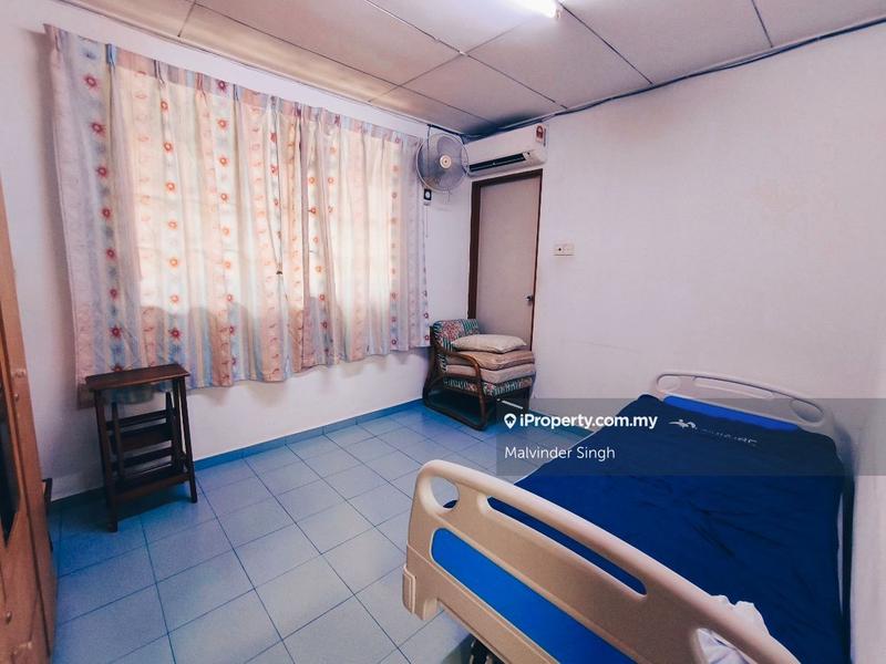 Semi-Detached House for Sale in Taman United, Jalan Klang Lama (Old Klang Road) by Mel Walia - iProperty.com.my