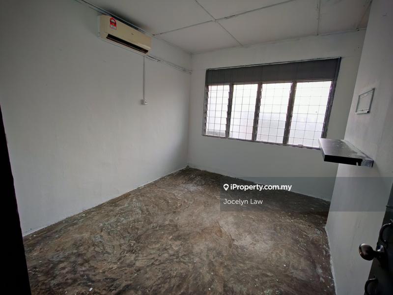 2-storey Terraced House for Sale in Taman Johor Jaya, Johor Bahru by Jocelyn Law - iProperty.com.my
