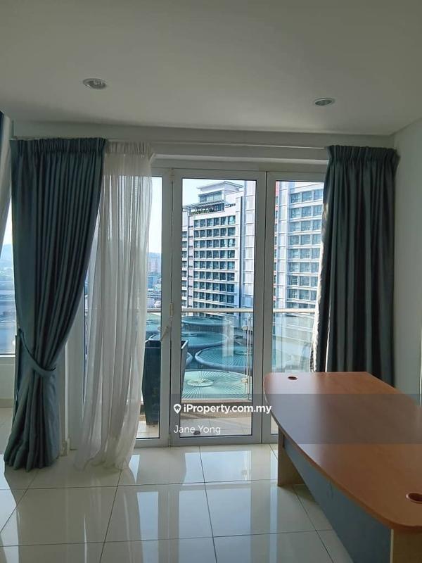 Kediaman Servis untuk Dijual di V Residence 3 @ Sunway Velocity oleh Jane Yong - iProperty.com.my