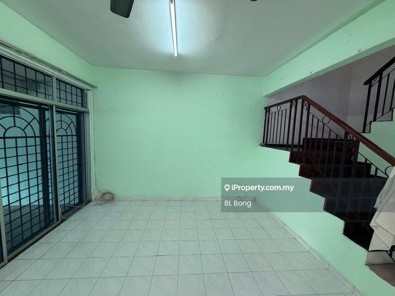 2-storey Terraced House for Sale in Taman Cheng Perdana, Cheng by BL Bong - iProperty.com.my