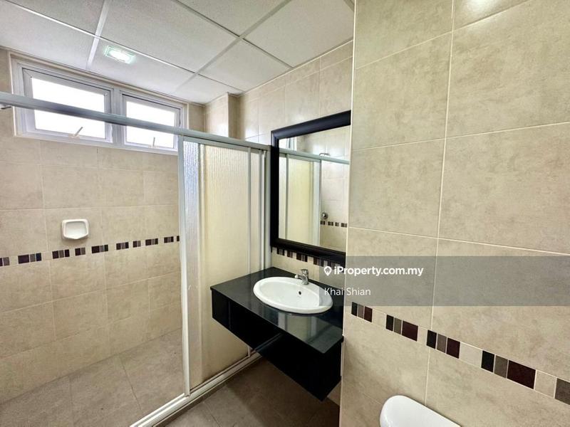 Condominium for Rent in Bayswater Resort Condominium by Khai Shian - iProperty.com.my