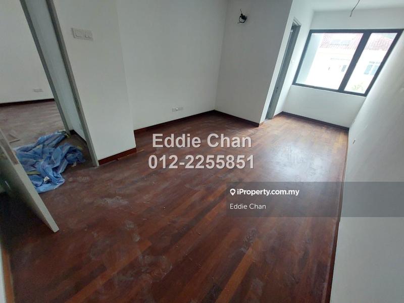 4.5-storey Terraced House for Sale in Kelab Ukay Residence, Ampang by Eddie Chan - iProperty.com.my