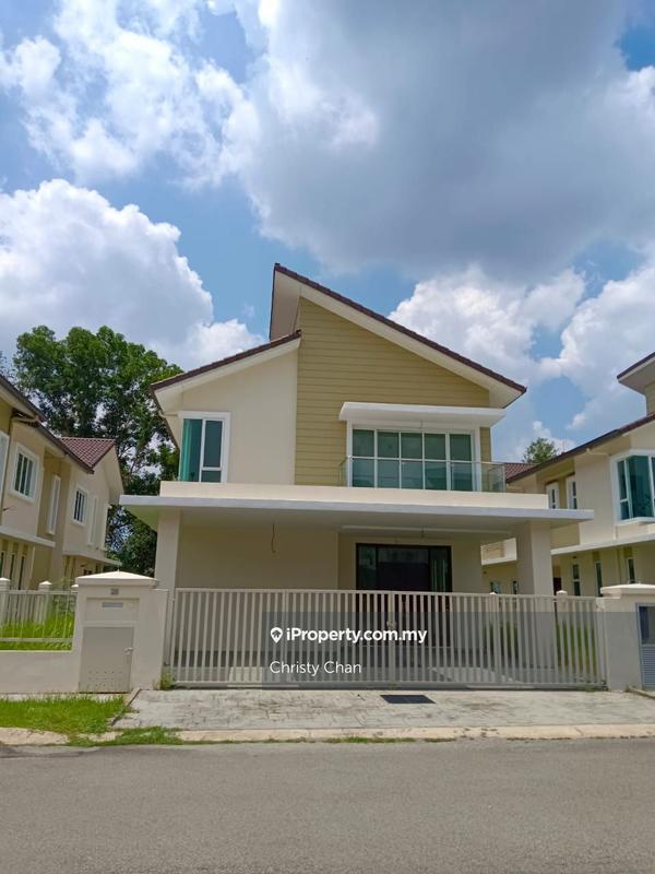 Bungalow House untuk Dijual di Taman Equine, Seri Kembangan oleh Christy Chan - iProperty.com.my