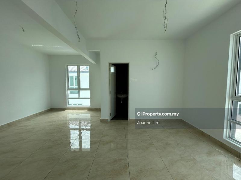 Rumah Berkembar untuk Dijual di Taman Klebang Utama, Klebang oleh Joanne Lim - iProperty.com.my
