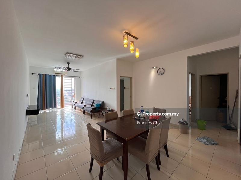 Condominium for Rent in Pearl Avenue by Frances Chia - iProperty.com.my