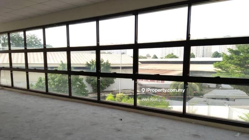 Kilang Berkembar untuk Dijual di Seksyen 51, Petaling Jaya oleh Wei Kiat - iProperty.com.my