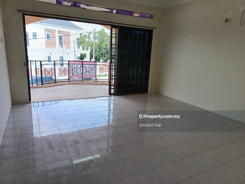 Bungalow House for Sale in Desa Manjung Raya, Lumut by Vincent Har - iProperty.com.my
