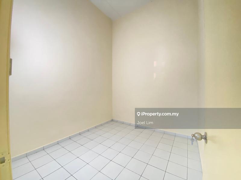 1-storey Terraced House for Sale in Taman Telok, Telok Panglima Garang by Joel Lim - iProperty.com.my