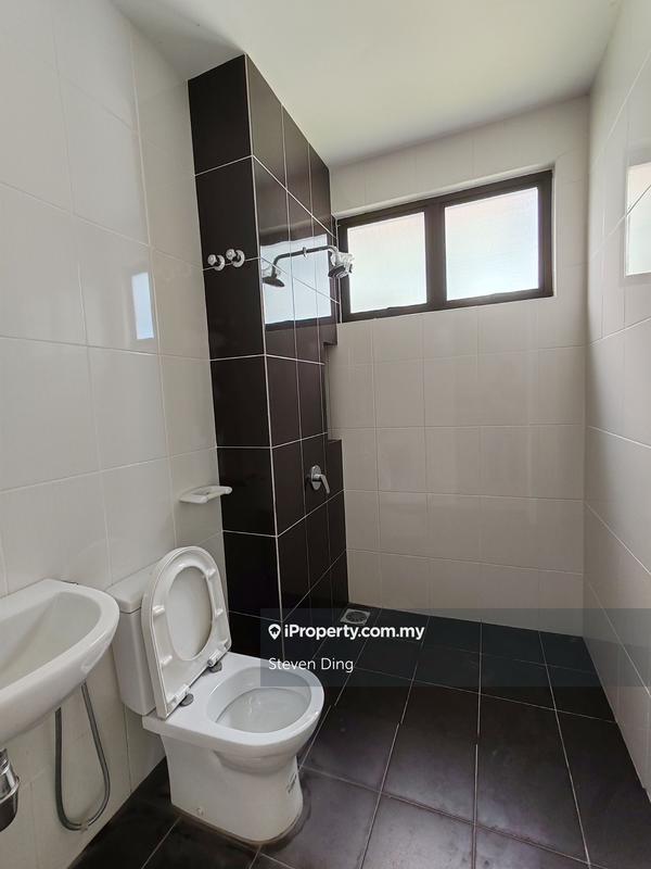 Semi-Detached House for Sale in Setia Utama, Setia Alam by Steven Ding - iProperty.com.my