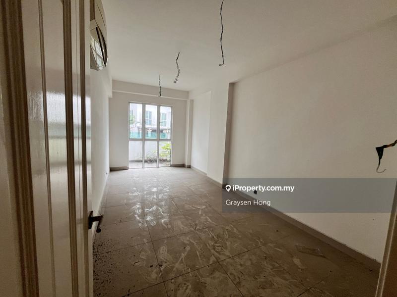 Condominium for Sale in Subang Parkhomes by Graysen Hong - iProperty.com.my