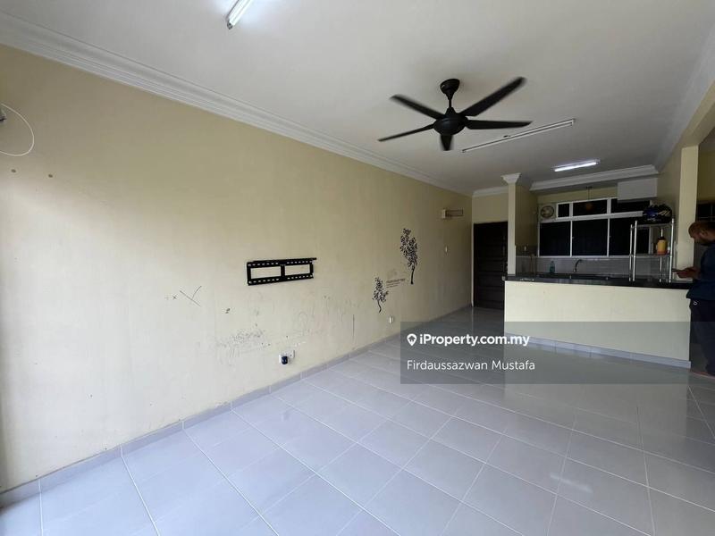 Pangsapuri untuk Dijual di Permai Prima oleh Firdaussazwan Mustafa - iProperty.com.my