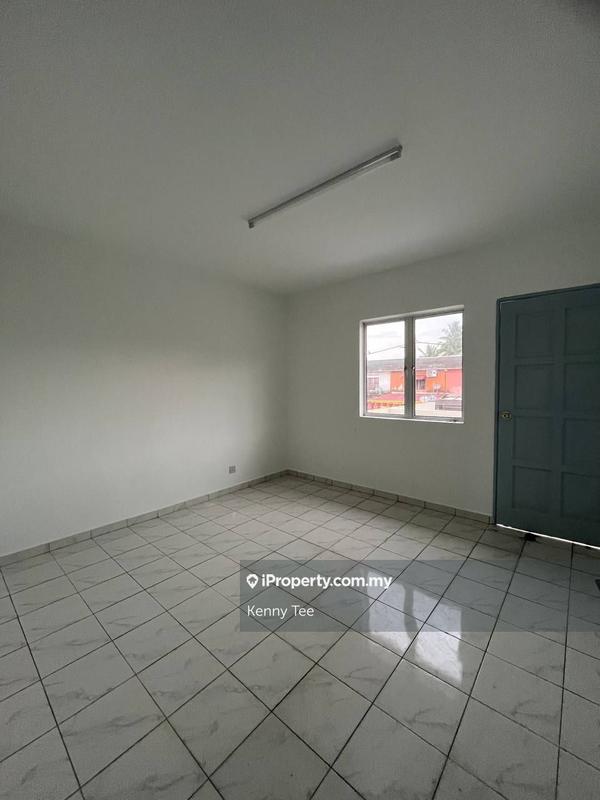 Rumah Teres 2-Tingkat untuk Dijual di Taman Pd Utama, Port Dickson oleh Kenny Tee - iProperty.com.my