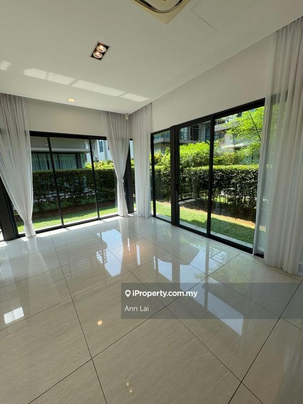 Rumah Berkembar untuk Dijual di Leisure Farm, Gelang Patah oleh Ann Lai - iProperty.com.my