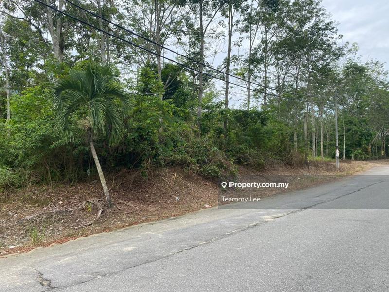 Tanah Pertanian untuk Dijual di Broga, Lenggeng oleh Teammy Lee - iProperty.com.my