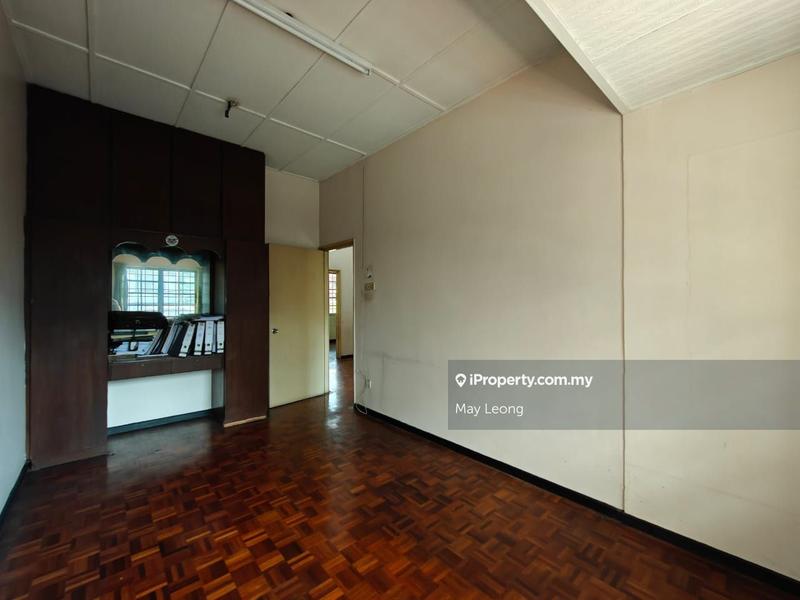Semi-Detached House for Sale in v69b7, Damansara Heights by May Leong - iProperty.com.my