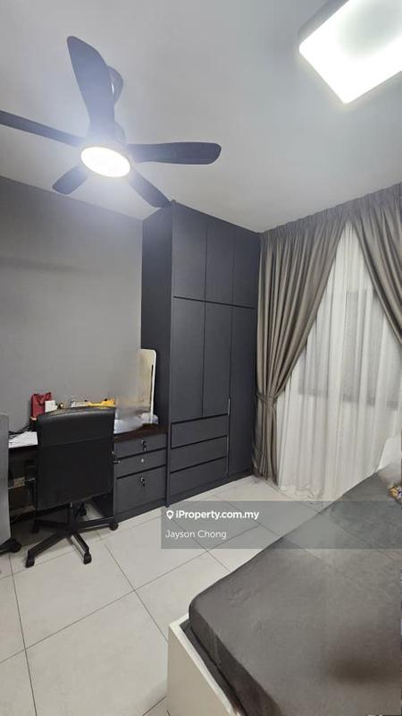 For Sale - Majestic Maxim