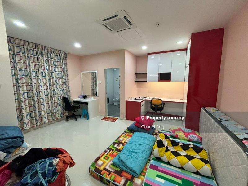 Rumah Berkembar untuk Dijual di Taman Molek, Johor Bahru oleh Chanel Ang - iProperty.com.my
