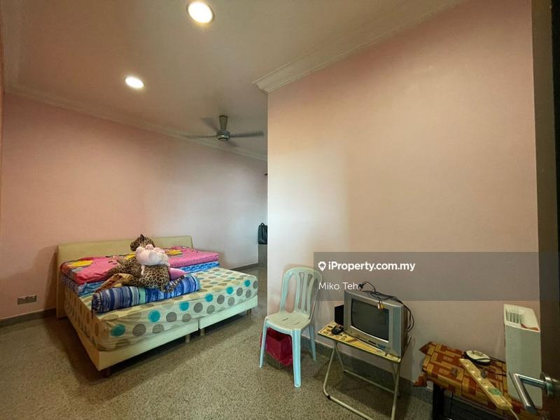 Bungalow House untuk Dijual di Taman Equine, Seri Kembangan oleh Miko Teh - iProperty.com.my