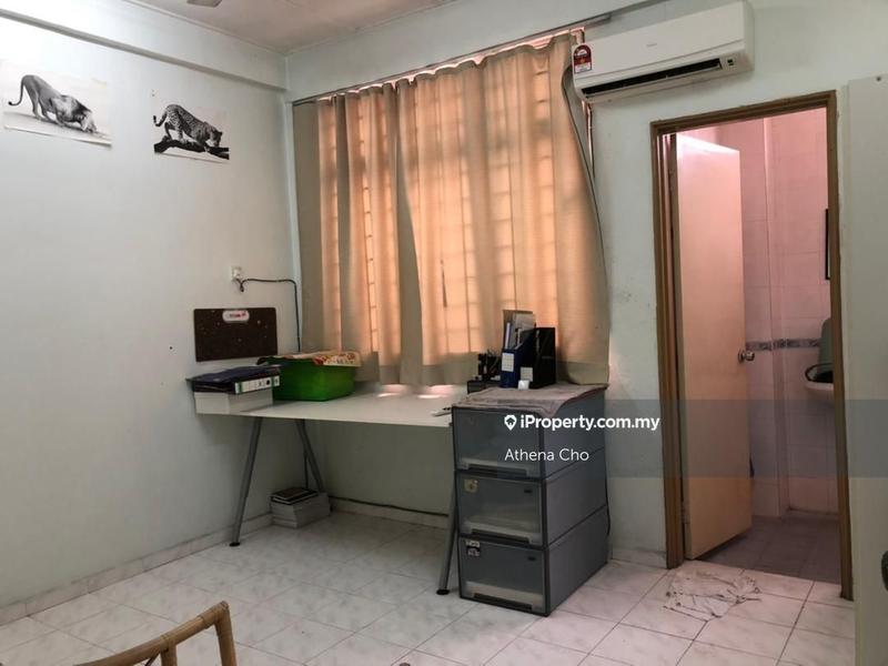 Rumah Teres 2-Tingkat untuk Dijual di Desa Melati, Nilai oleh Athena Cho - iProperty.com.my