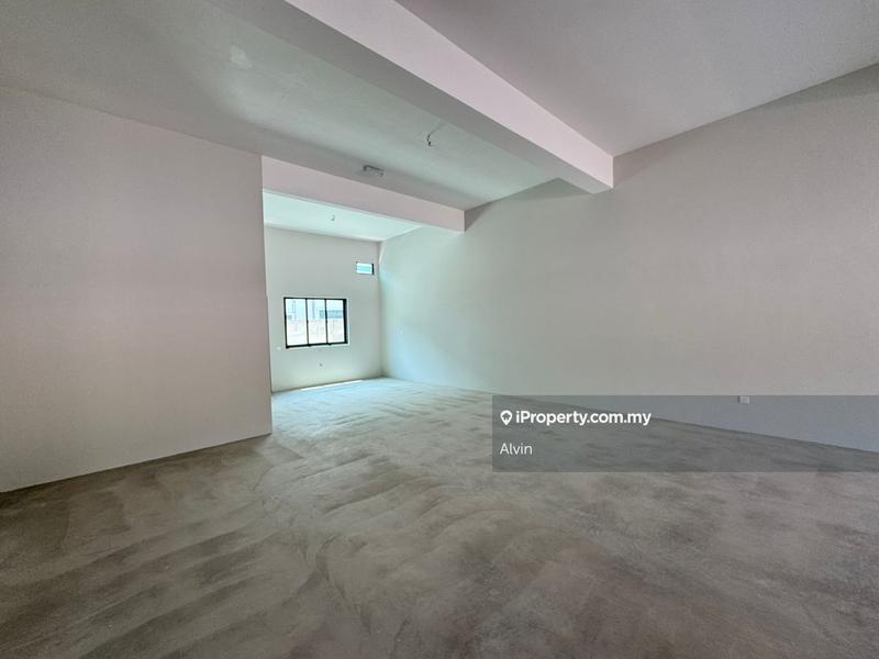 Shop for Rent in Taman Molek Residence, Ayer Molek by Alvin - iProperty.com.my