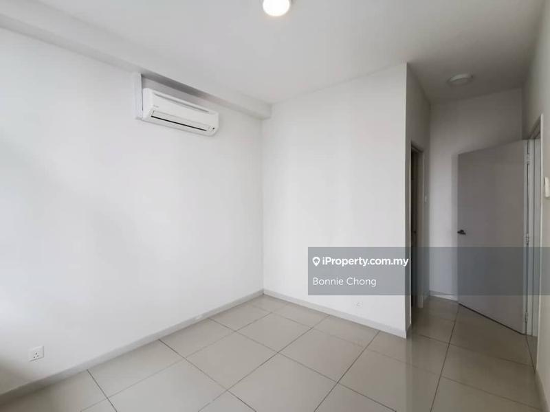 Service Residence for Sale in Centrestage Designer Suite by Bonnie Chong - iProperty.com.my