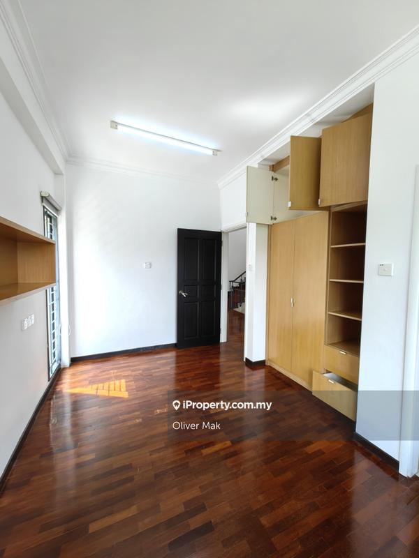3-storey Terraced House for Sale in Taman Esplanad, Bukit Jalil by Oliver Mak - iProperty.com.my