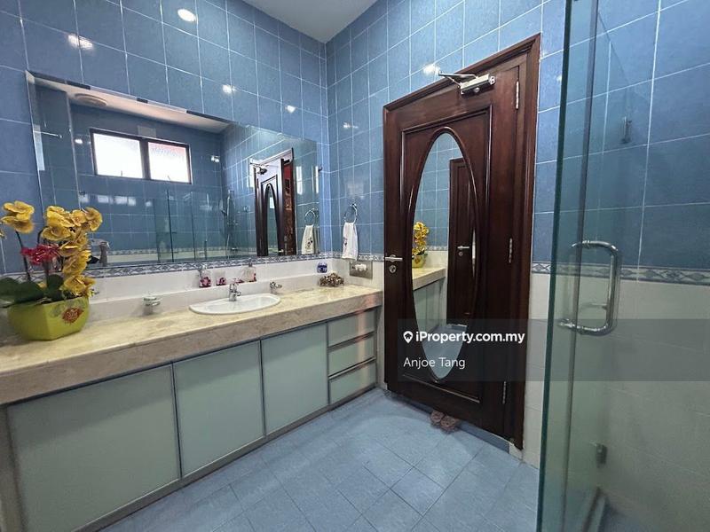 Bungalow House for Sale in Kota Kemuning, Shah Alam by Anjoe Tang - iProperty.com.my