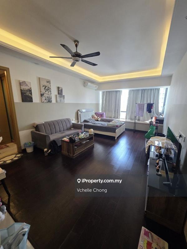 For Sale - R&F Princess Cove Phase 1