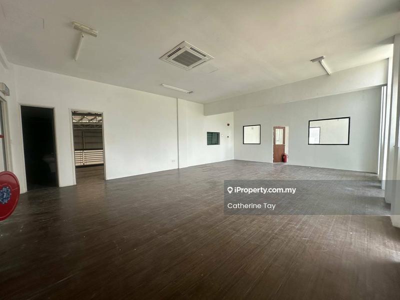 Kilang Berkembar untuk Disewa di Eco Business Park 1, Johor Bahru oleh Catherine Tay - iProperty.com.my