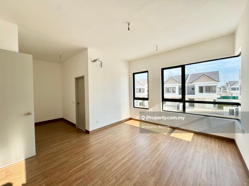 Rumah Berkembar untuk Dijual di Sejati Lakeside 2 @ Cyberjaya, Cyberjaya oleh Andrew Wong - iProperty.com.my