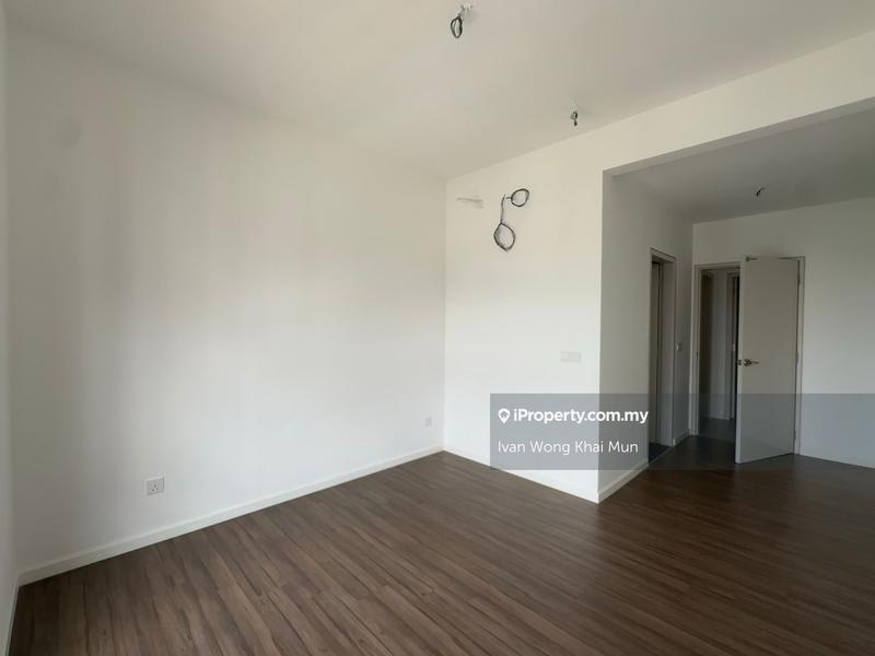 Service Residence for Sale in Aurora Subang Jaya by Ivan Wong Khai Mun - iProperty.com.my