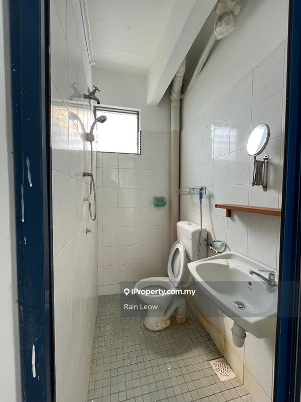 Rumah Pangsa untuk Dijual di Desa Tasik Fasa 1A oleh Rain Leow - iProperty.com.my