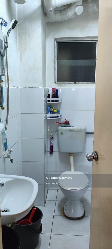 For Sale - Flora Damansara Flat