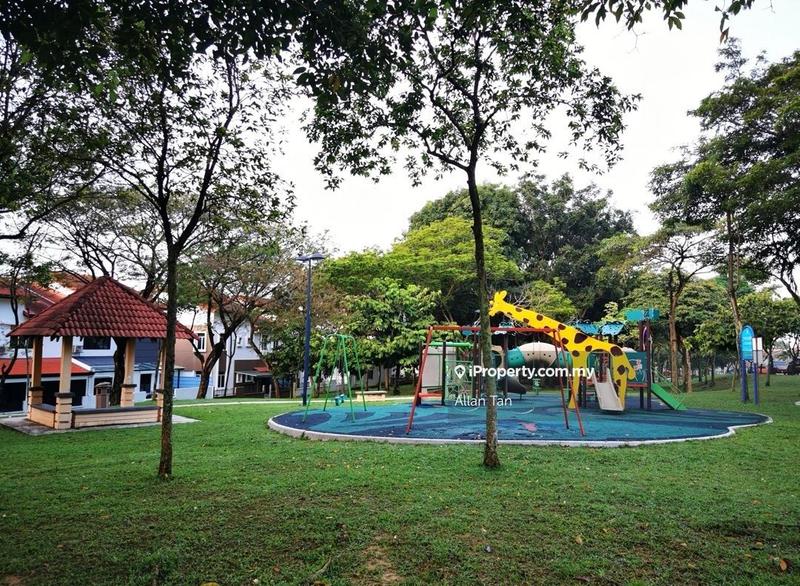 Rumah Berkembar untuk Dijual di Setia Utama, Setia Alam oleh Allan Tan - iProperty.com.my