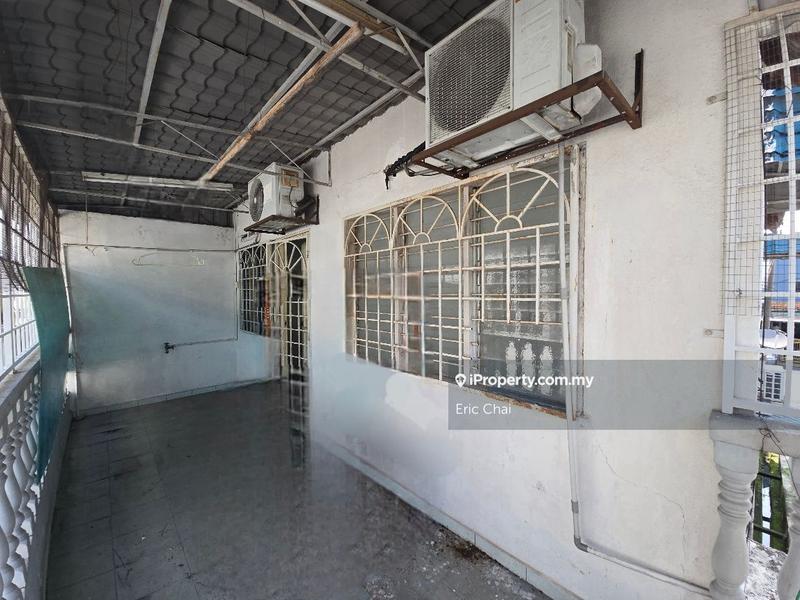 Rumah Berangkai 2 Tingkat untuk Dijual di Taman Puchong Intan, Puchong oleh Eric Chai - iProperty.com.my