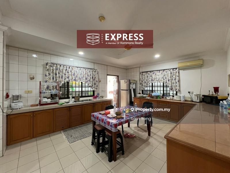 Bungalow House untuk Dijual di Pujut, Miri oleh Sam Yong - Kitchen - iProperty.com.my