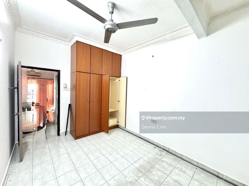 Townhouse for Sale in Taman Lagenda Mas, Cheras by Dennix Chin - iProperty.com.my