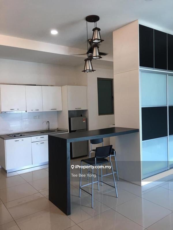 Kediaman Servis untuk Dijual di Cybersquare oleh Tee Bee Yong - iProperty.com.my