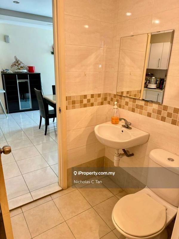 Kediaman Servis untuk Dijual di Casa Suites oleh Nicholas C Tan - iProperty.com.my