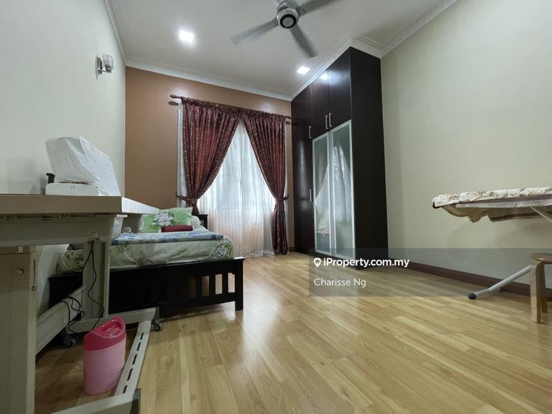 Banglo untuk Dijual di Bukit Suria Garden Village, Bandar Sungai Long oleh Charisse Ng - iProperty.com.my