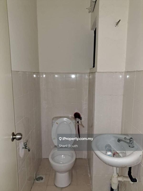 Kedai untuk Dijual di Taman Bukit Segar, Cheras oleh Sharil Routh - iProperty.com.my