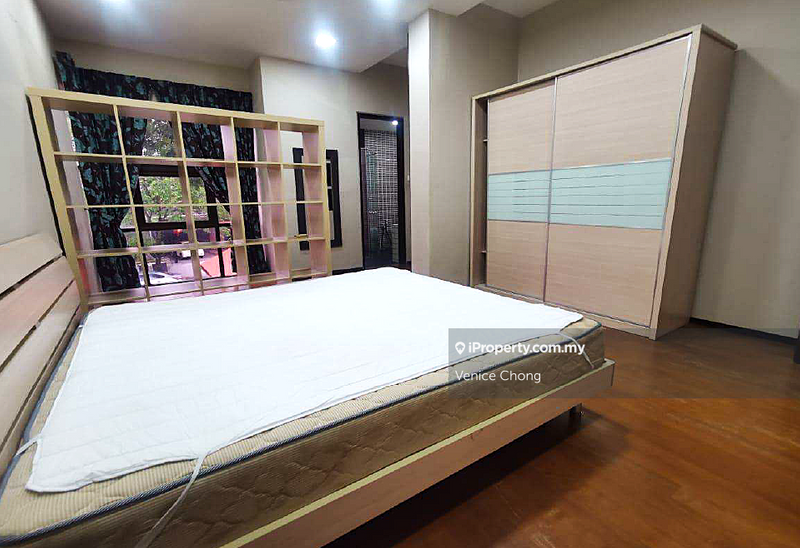 Bungalow House untuk Dijual di Bukit Gita Bayu, Seri Kembangan oleh Venice Chong - iProperty.com.my