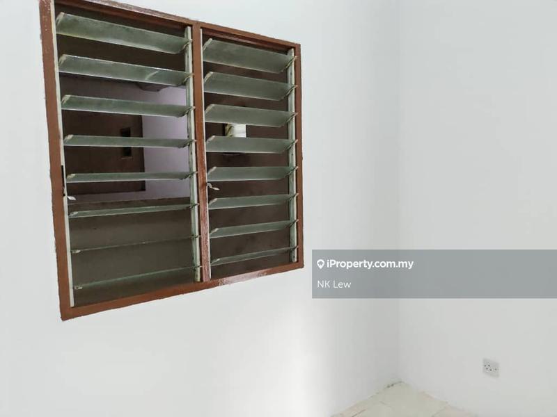 Pangsapuri untuk Disewa di Desaminium Rimba oleh NK Lew - iProperty.com.my